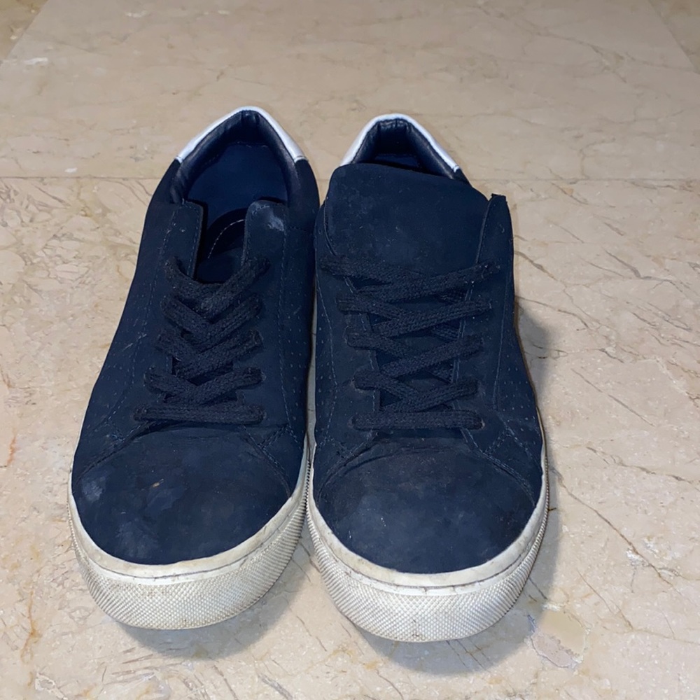 Casual blue shoes